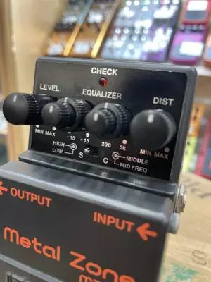 Store Special Product - BOSS - Metal Zone Waza